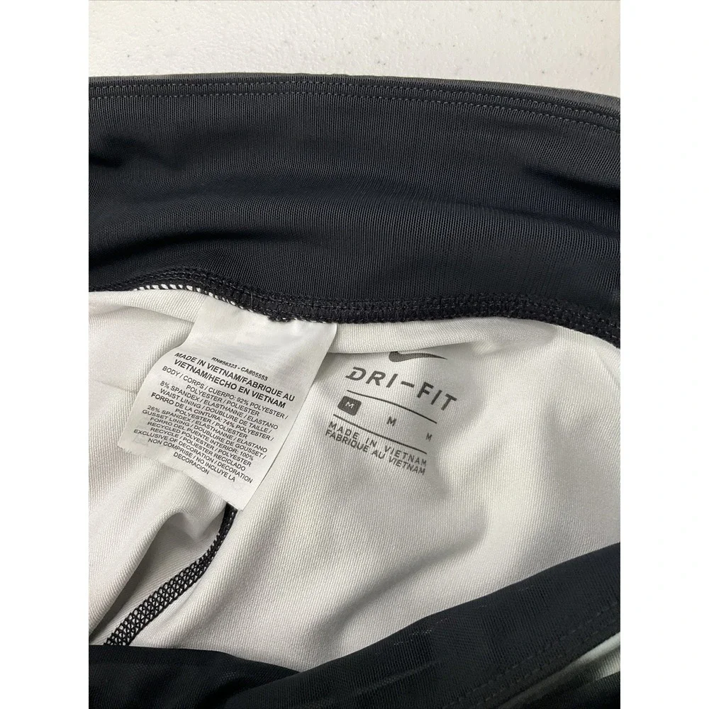 Nike Leggings Women Sz M Essential Fit Full Length Running 930465 Dots